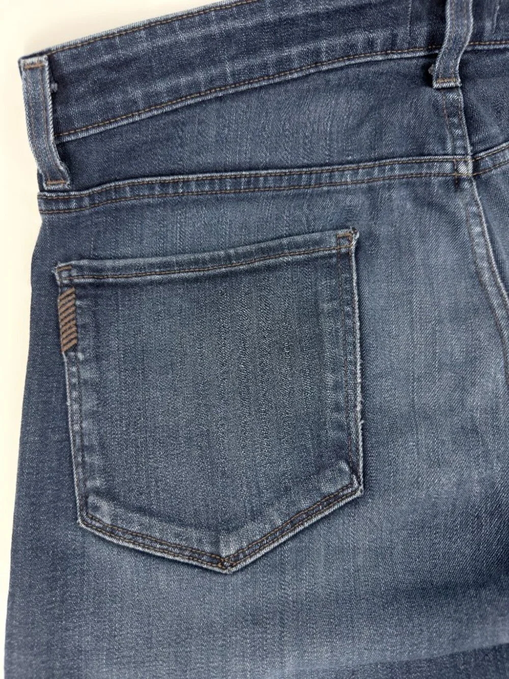 PAIGE Lennox Premium Stretch Jeans Medium Wash 36x33 USA